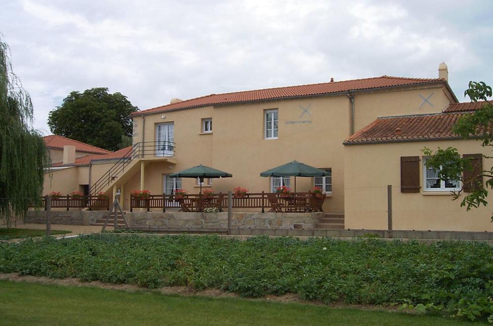 Vieillevigne Le Logis Du Chateau מראה חיצוני תמונה